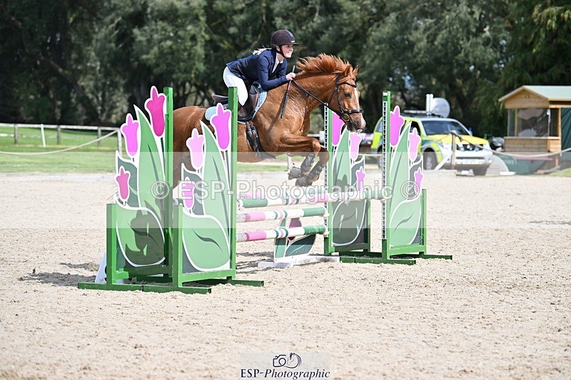 240413-121742-00915 - Cls 5+6 80cm Start to 1pm