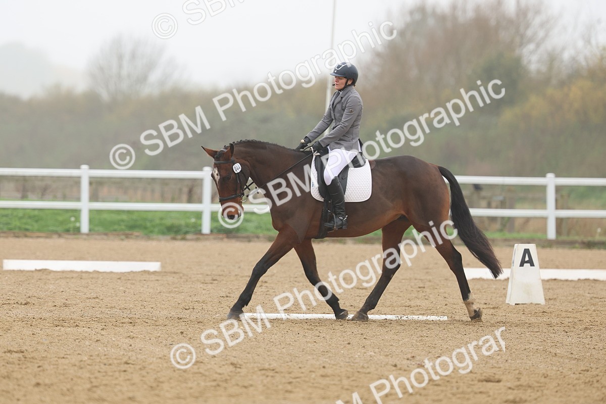 SBM_002002 - Class 5 - Novice 27