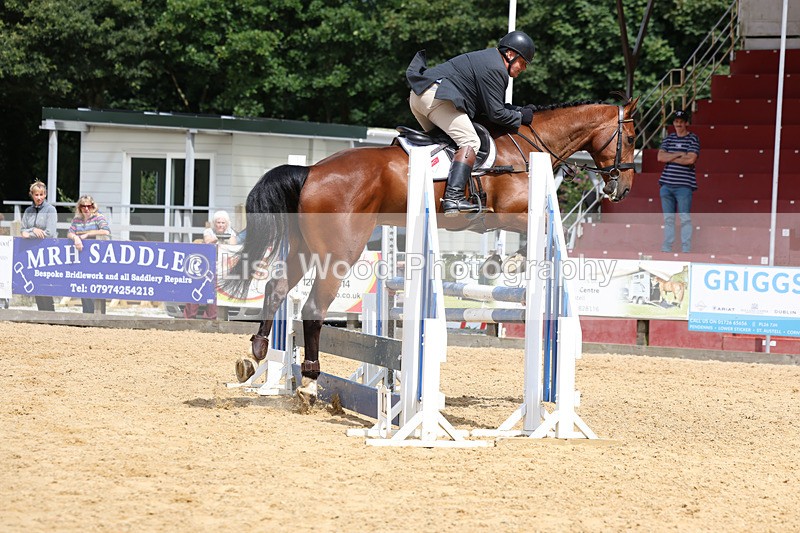 3E7A9887 - Class 9: Senior British Novice/90cm open