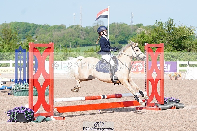 250503-093710-00105 - Cls 16 Clear Round 40cm and 50cm