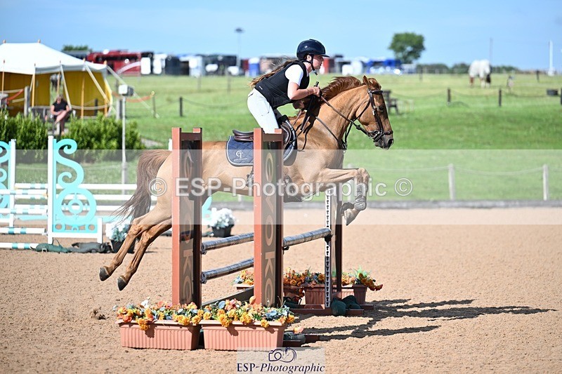 260626-170859-00743 - Cls 2 Pony Intro 90cm