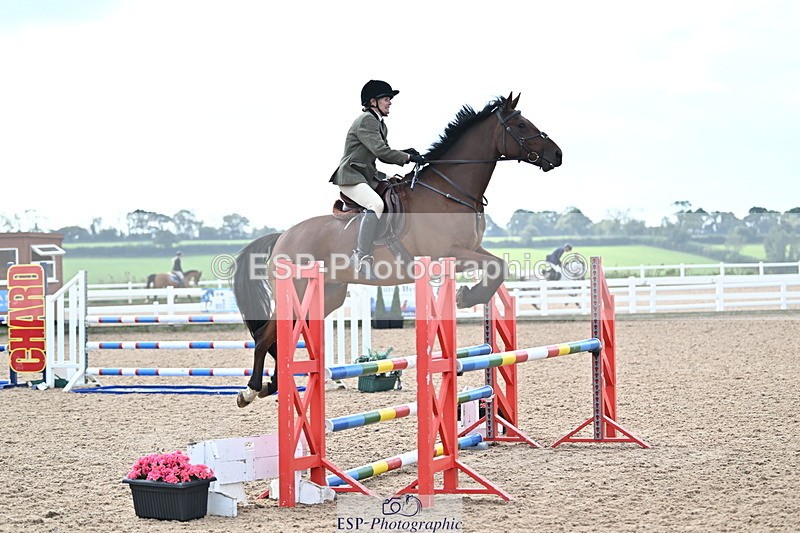 241004A-122525-01811 - Fri 09 95cm Amateur Quals