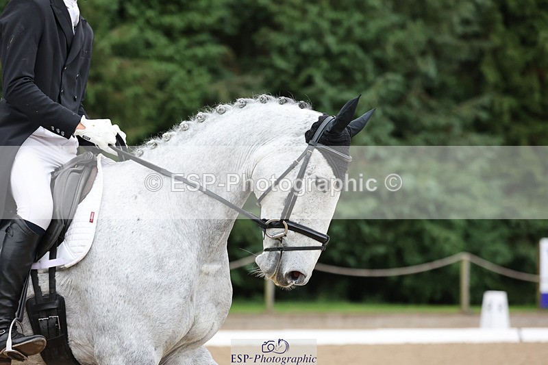 241024-155257-04937 - 236-Musa.Hussain-LIQUID.LUCK