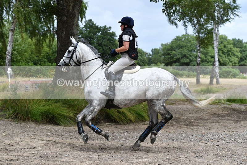 WJ5_1882 - XC Time 12:05 to 12:55