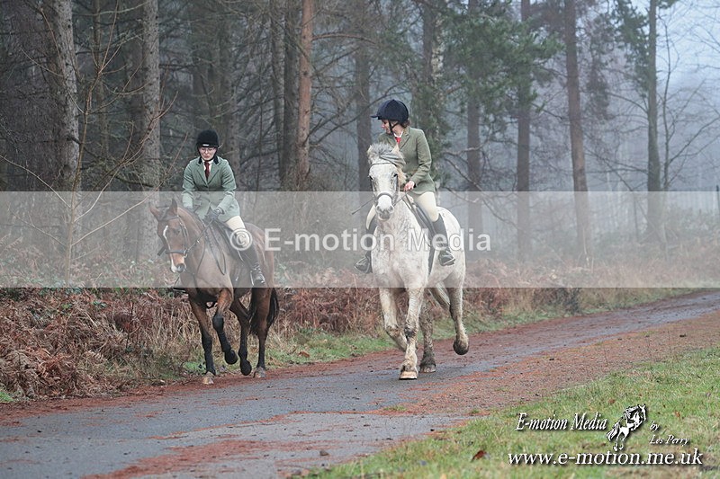 HUPY 261224 402 - Pytchley with Woodland Hunt Boxing Day Meet 26th December 2024