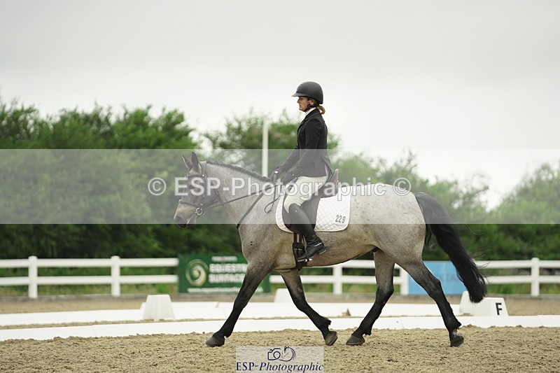 230708A-100956-00331 - Intro C