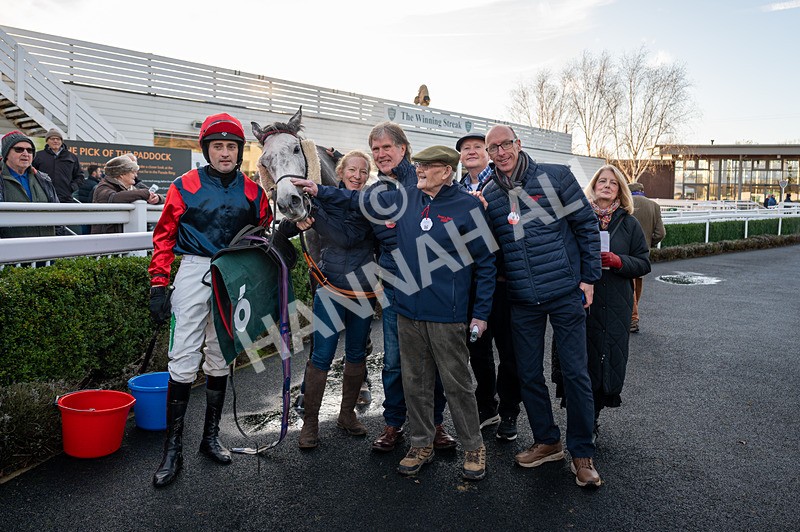 161225-Race 5-Somebodycomegether-3550 - Race 5