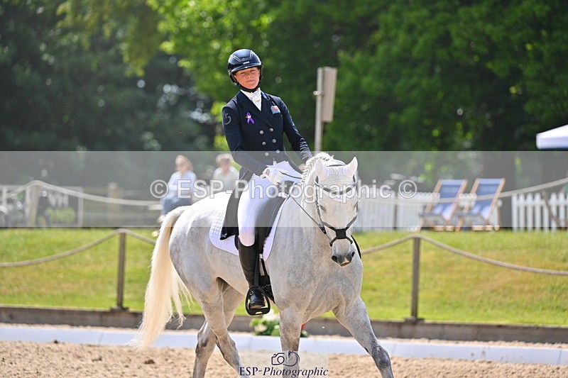 250523A-144025-07636 - A-051-Jemima.Howden-VAN.KAUNITZ