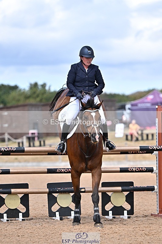 260819-143545-01153 - Cls 6 Foxhunter and 1.20m