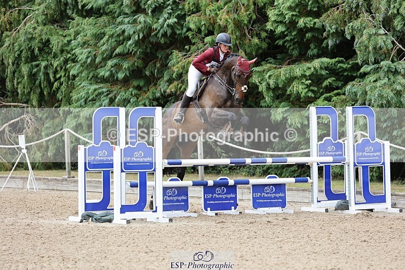 250803A-122142-12752 - M-570-Lizette.Jackman-MURPHYS.GAUNTLET