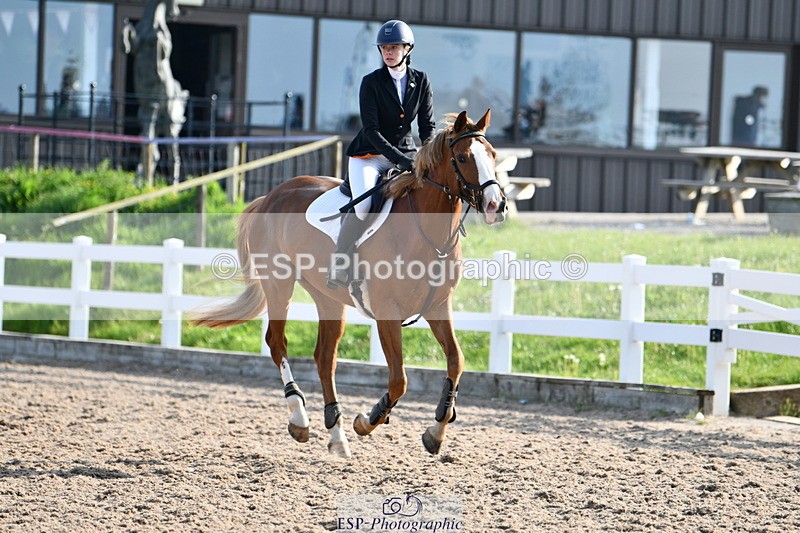 240511A-081811-10522 - Cls 27 85cm National Am Quali