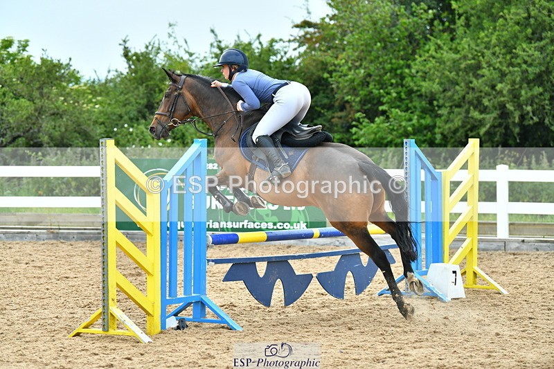 230609A-180853-02104 - Jolly Jumps Ride and Run