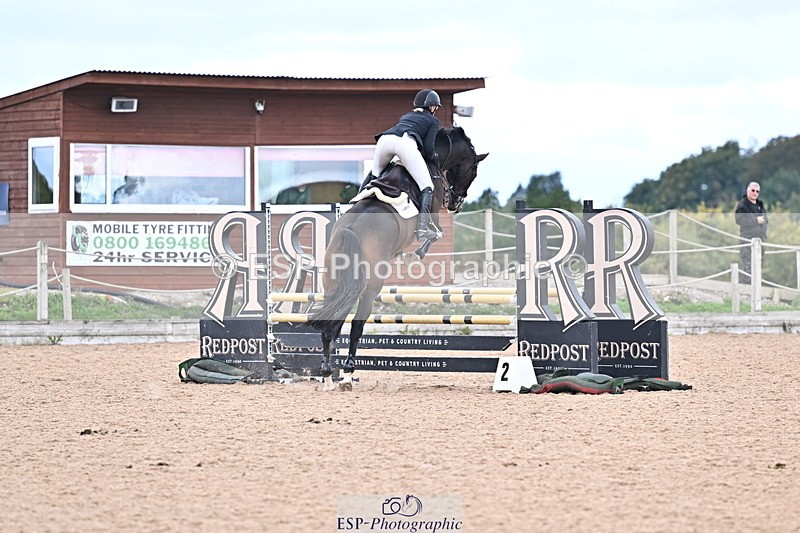 260923B-120658-00199 - Cls 03 Snr Disco & 1.00m Open