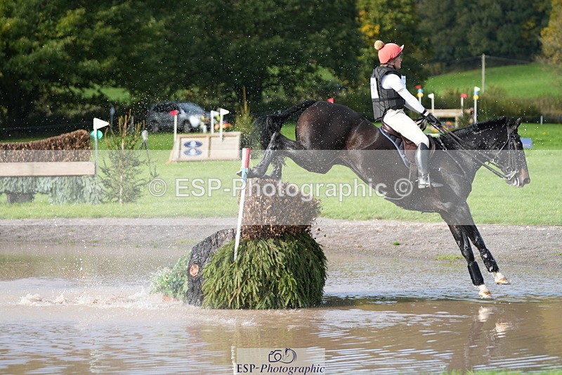 251024A-120719-08640 - B-111-Polly.Walker