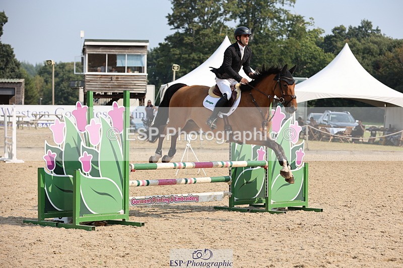 250816A-101938-00657 - Cls 3 Snr British Novice