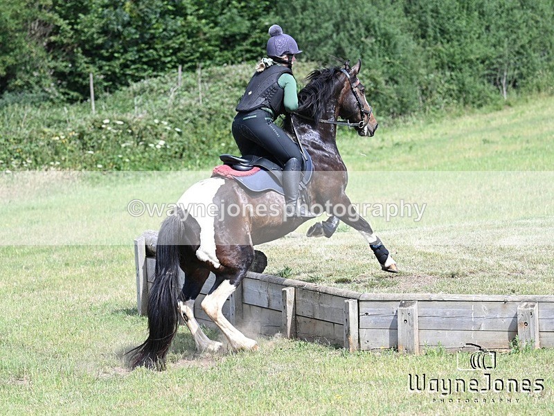 WJ7_9327 - Kellie Jade Ellie XC training with Kelly Harris 28-06-26