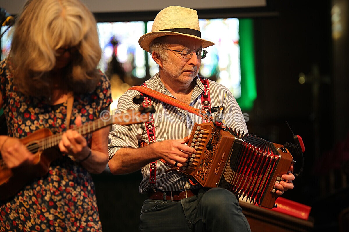 FOLK N BLUES-162 - FOLK and BLUES SEPT 2022