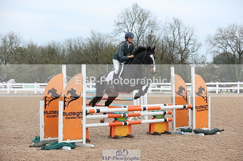 241101A-080424-00049 - FRI Cls 2 British Novice and 90cm Open