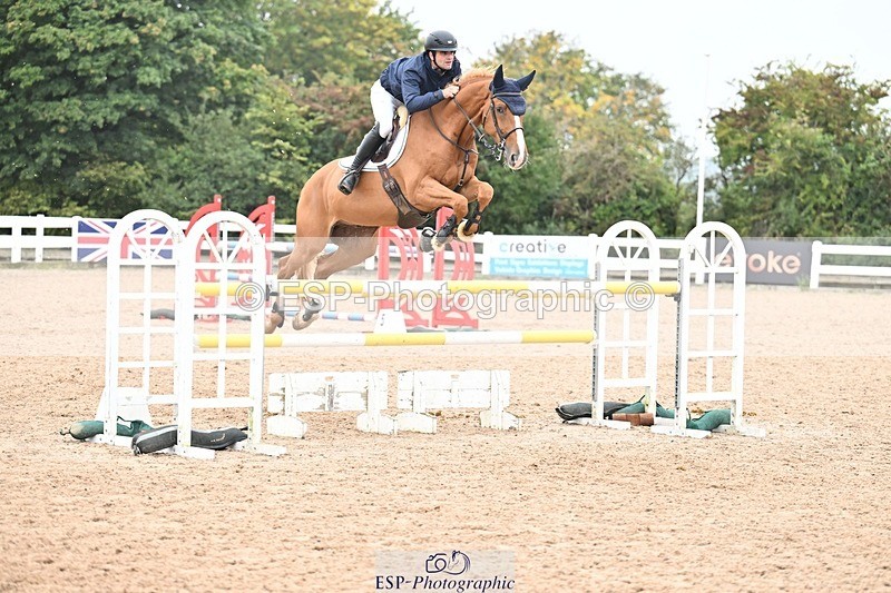 250917-140942-00775 - Cls 5 Foxhunter and 1.20m Open