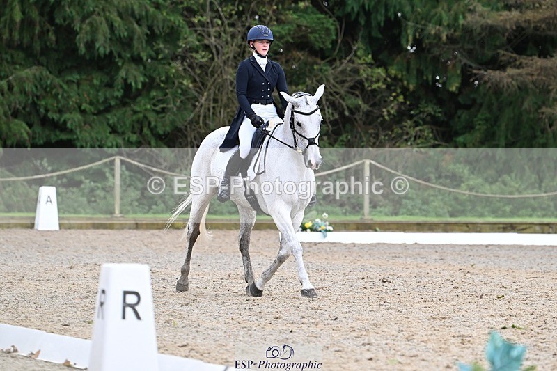 231019-152413-04461 - 063-TOMGAR.GRACE-Annie.Smith-DR