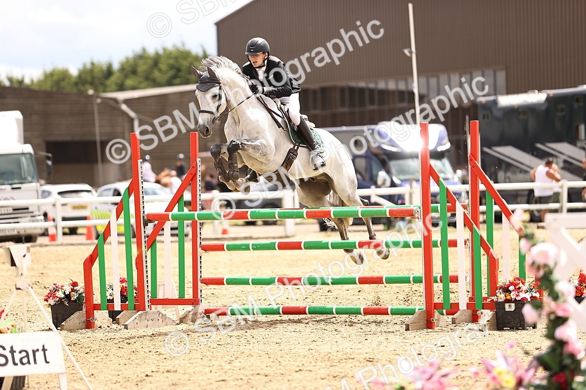 SBM_003668 - Class 22 - Senior Foxhunter 1.20m