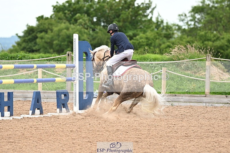 240630A-132541-13694 - Cls 25 HOYS 138cm Qualifier