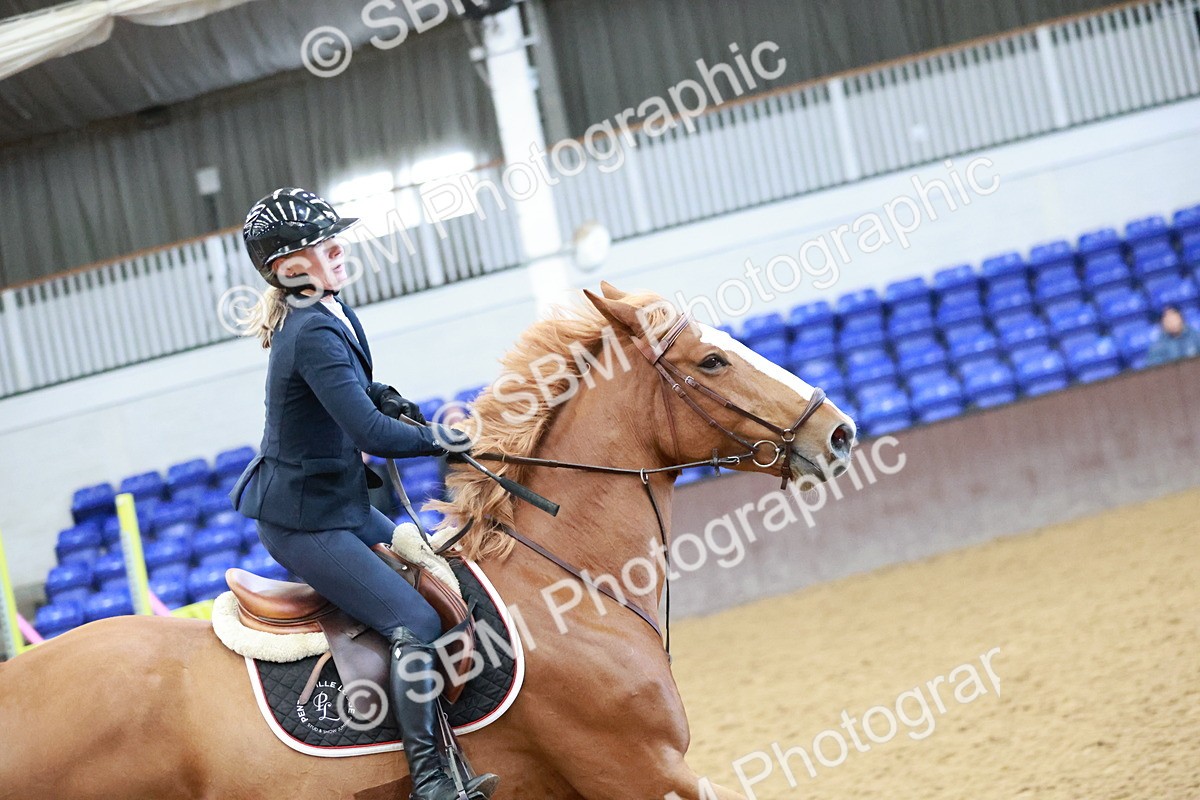 SBM_004077 - Class 11 - Senior Newcomers - 1.10m