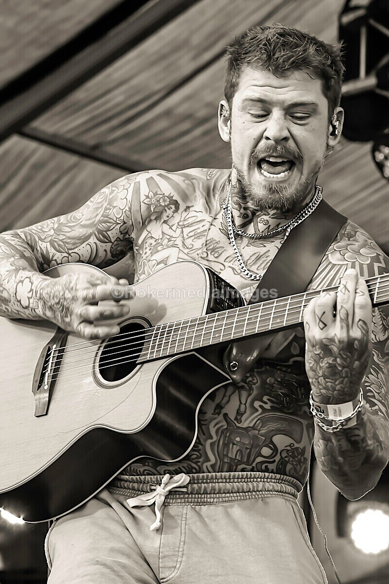 Minety 2024 Sunday-32 - Minety Music Festival 2024