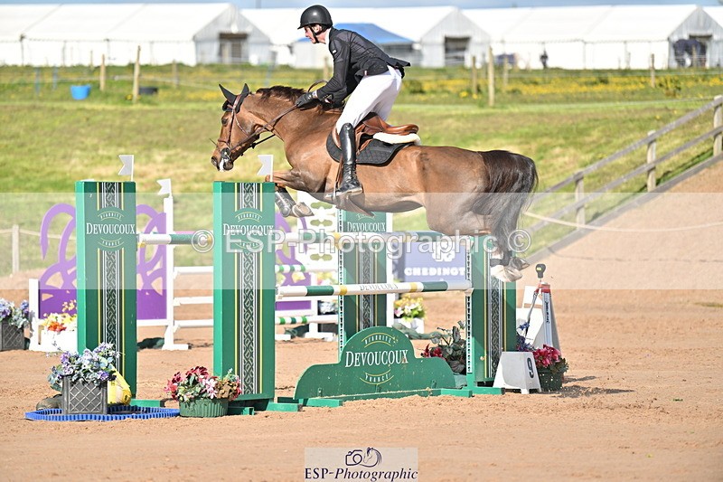 240420A-164102-12420 - Cls 11, 2 Star Big Tour 1.40m