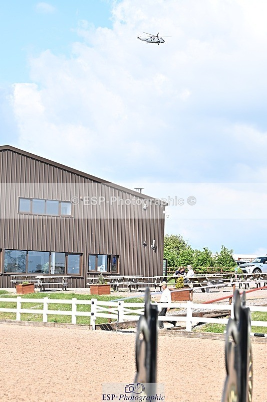 250513-154853-00075 - Clr Rnd & 60cm