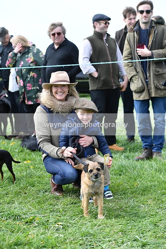 WJ5_0561 - Class 7 Best Terrier