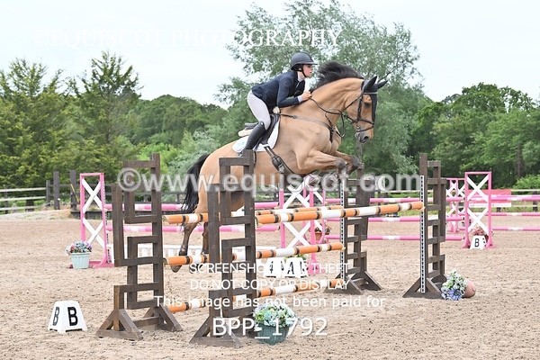 BPP_1792 - CLASS 15 SAT Senior Foxhunter/ 1.20m Open