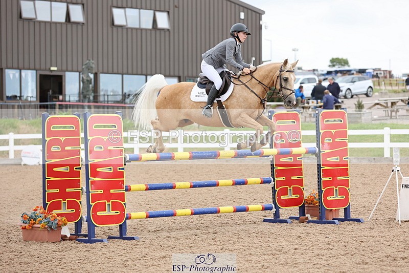 240630A-155617-14964 - Cls 33 Foxhunter and 1.10m Open