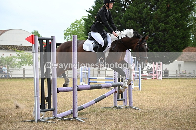 WJ6_0665 - Class 14 Intermediate Jumping 75cm