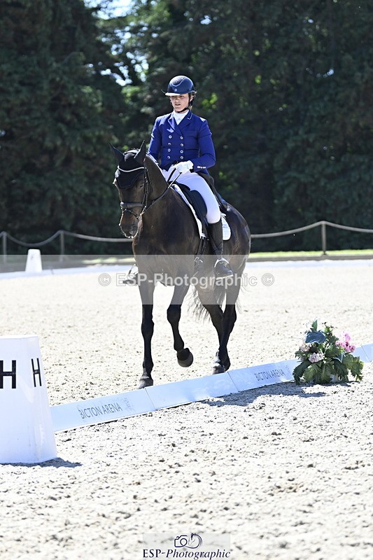 250522A-111400-03032 - B-316-Jasmine.Holmes-ARENT.I.LUCKY