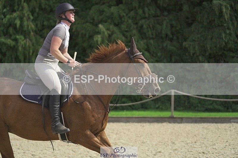 230909-123530-05727 - Cls 17 Snr 1.05m Open