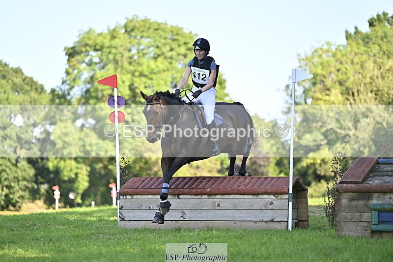 240811A-171636-06807 - 412-