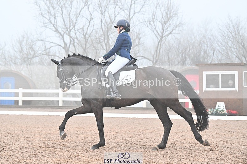 250215-101117-02960 - 151-Hayley.James-Kingstone-W