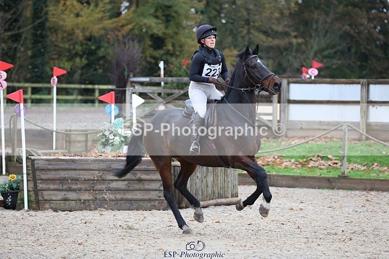 231118-142521-02268 - Cls 3 90cm