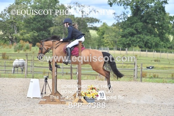 BPP_4388 - CLASS 19 SUN Springboard 128cm/ 138cm Restricted Handicap