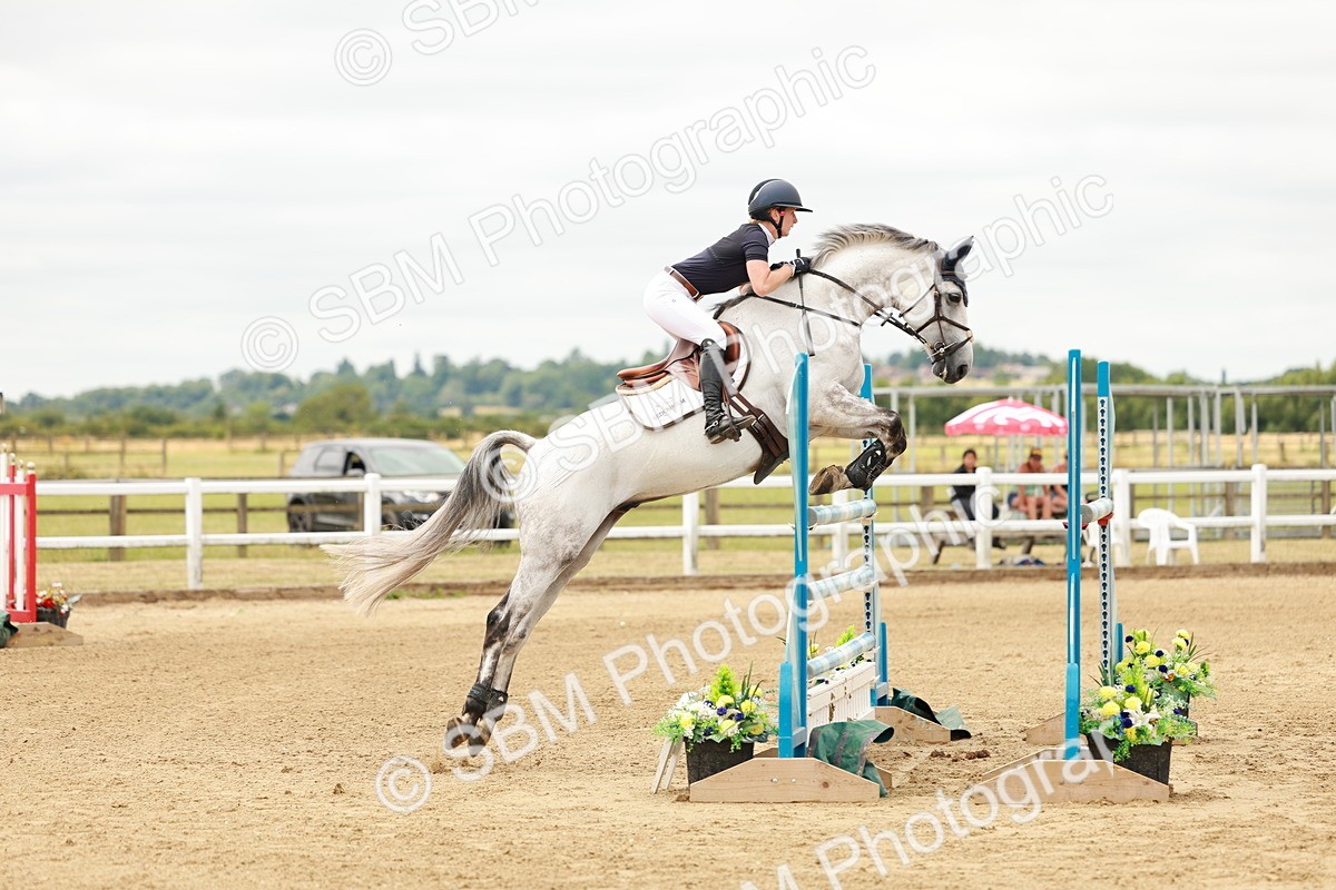 SBM_017462 - Class 21 - Senior Newcomers Championship 2d Rd