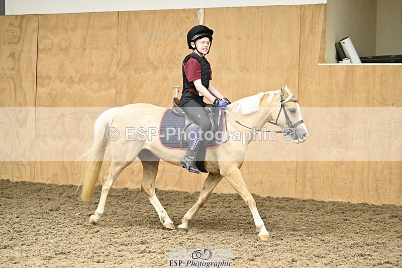 240728B-142919-00554 - Theo and Gemma's Groups Indoor