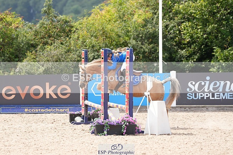 250805-145202-00020 - Clear Round and 60cm