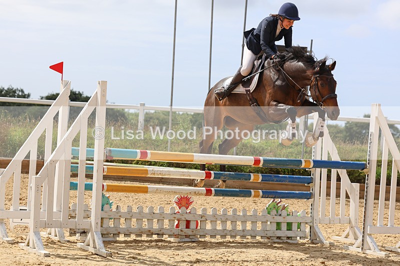 3E7A1603 - Class 13: Senior Newcomers/1.10m open