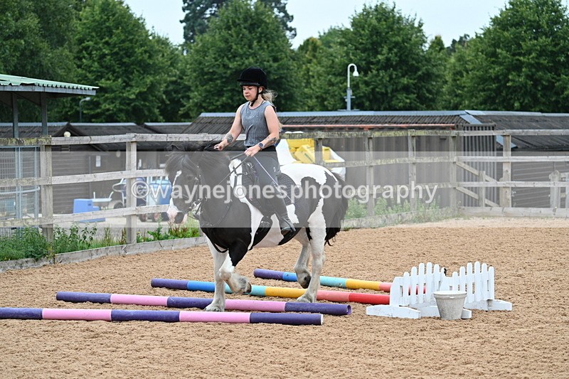 WJ7_7767 - Poles 10:00am