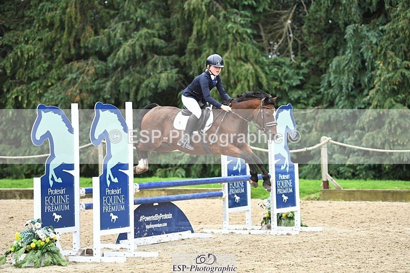 231001-145654-03058 - Cls 3 90cm