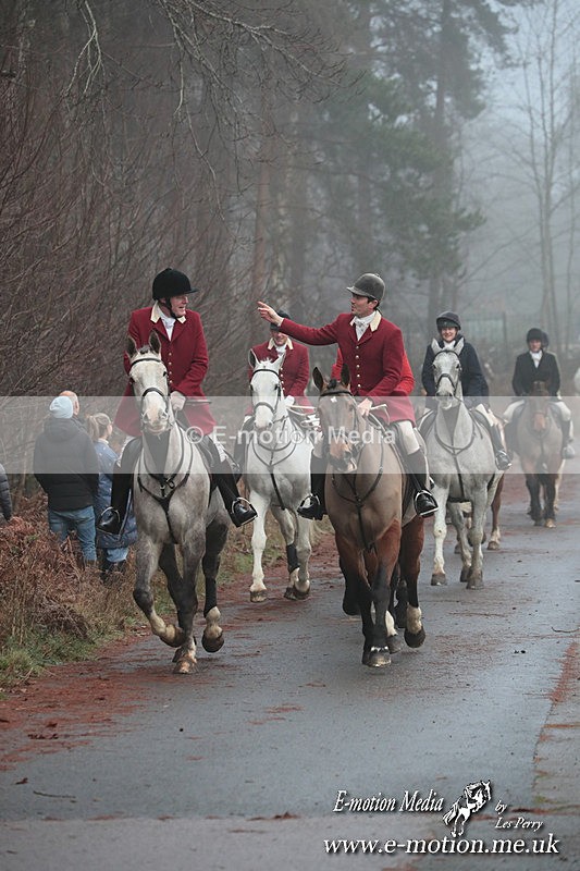 HUPY 261224 205 - Pytchley with Woodland Hunt Boxing Day Meet 26th December 2024