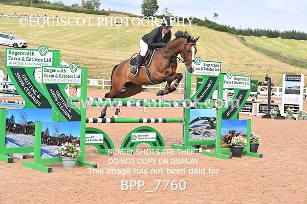 BPP_7760 - CLASS 16 FRI GFS Saddles Senior Newcomers/1.10m Open