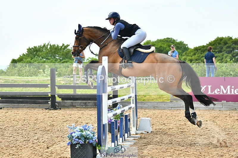 230609A-134721-01226 - Cls 4 1.20m Open