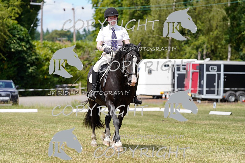 _DSC1305 - CLASS 4 NOVICE 1